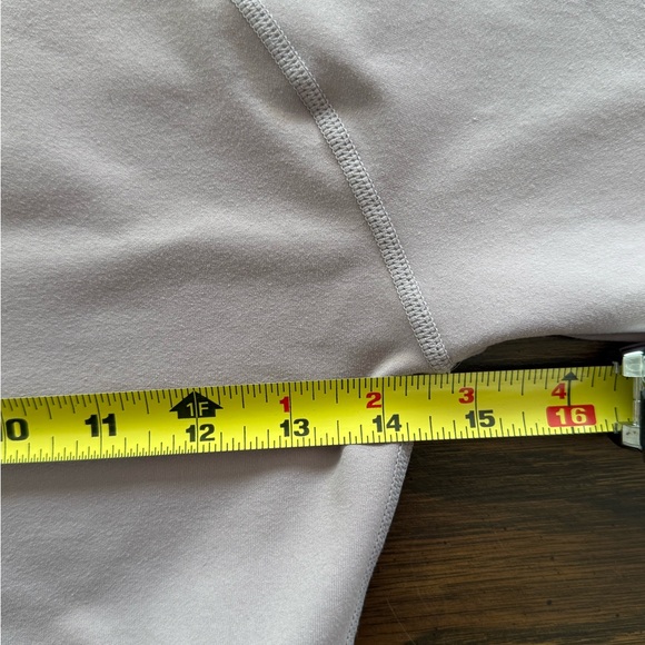 AYBL Women's Reflex Seamless Long Sleeve Cropped Shirt in Plum, Medium - Picture 5 of 7